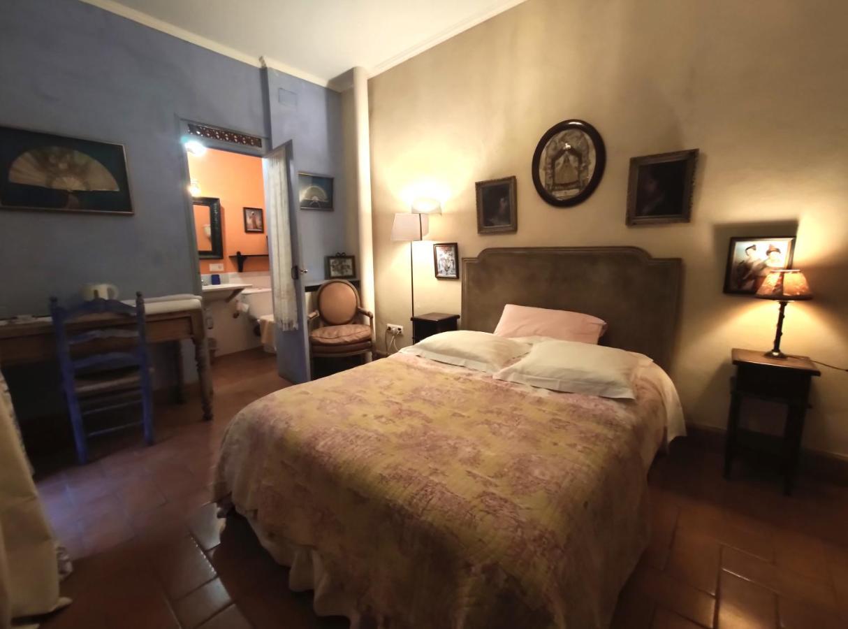 Casa Del Buen Viaje - Habitacion Taranto Séville Extérieur photo
