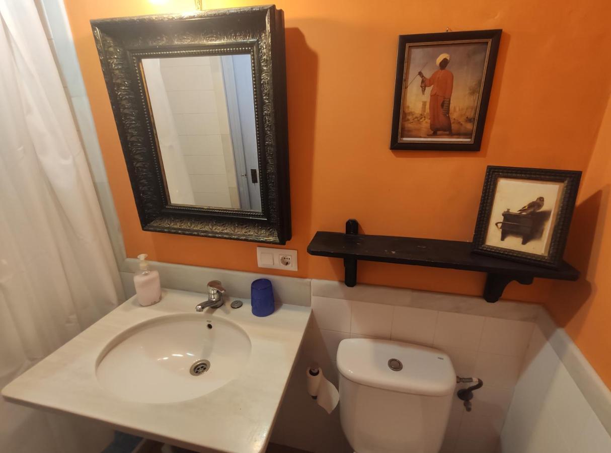 Casa Del Buen Viaje - Habitacion Taranto Séville Extérieur photo