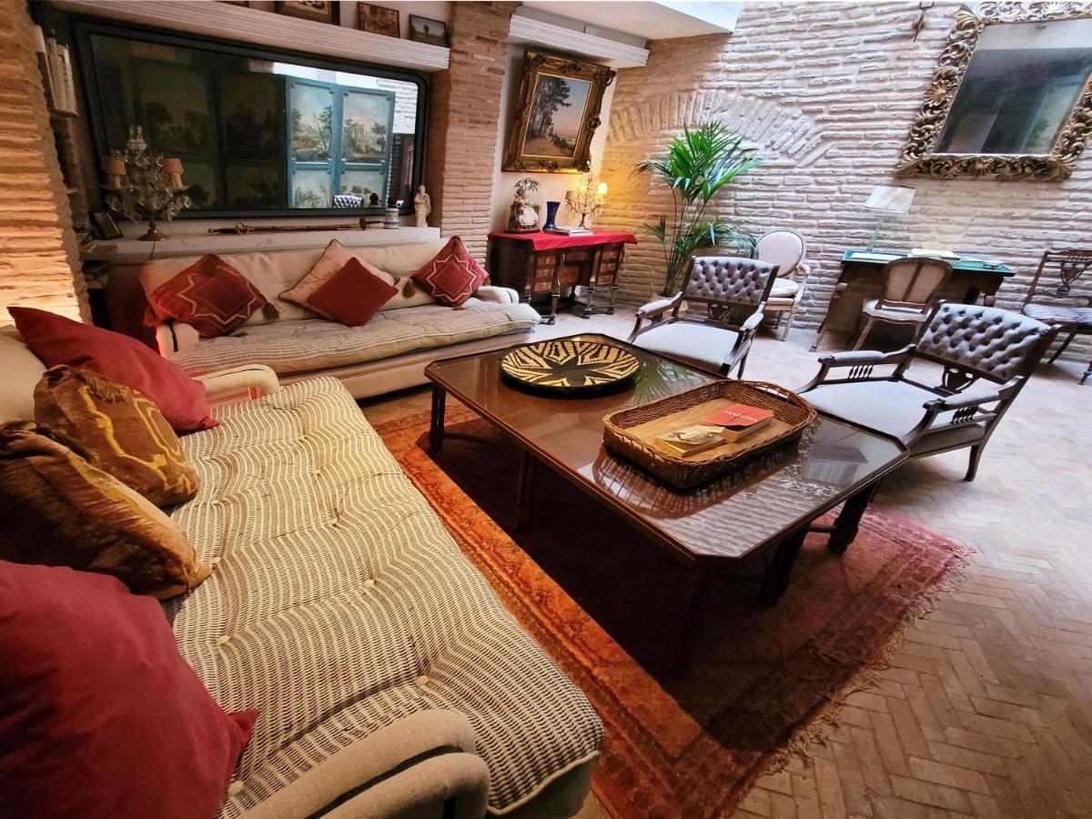 Casa Del Buen Viaje - Habitacion Taranto Séville Extérieur photo